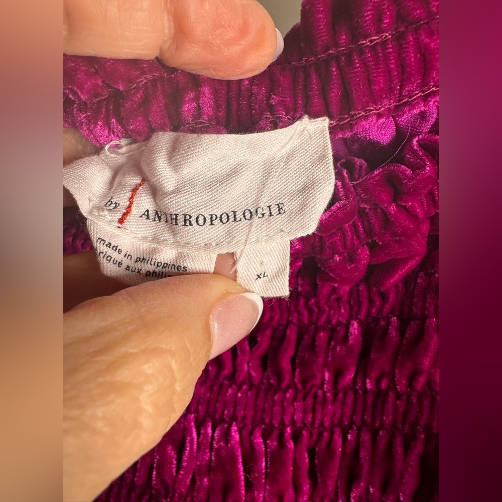 🌺Anthropologie Fuchsia Velvet Smocked Blouse - Picture 4 of 5